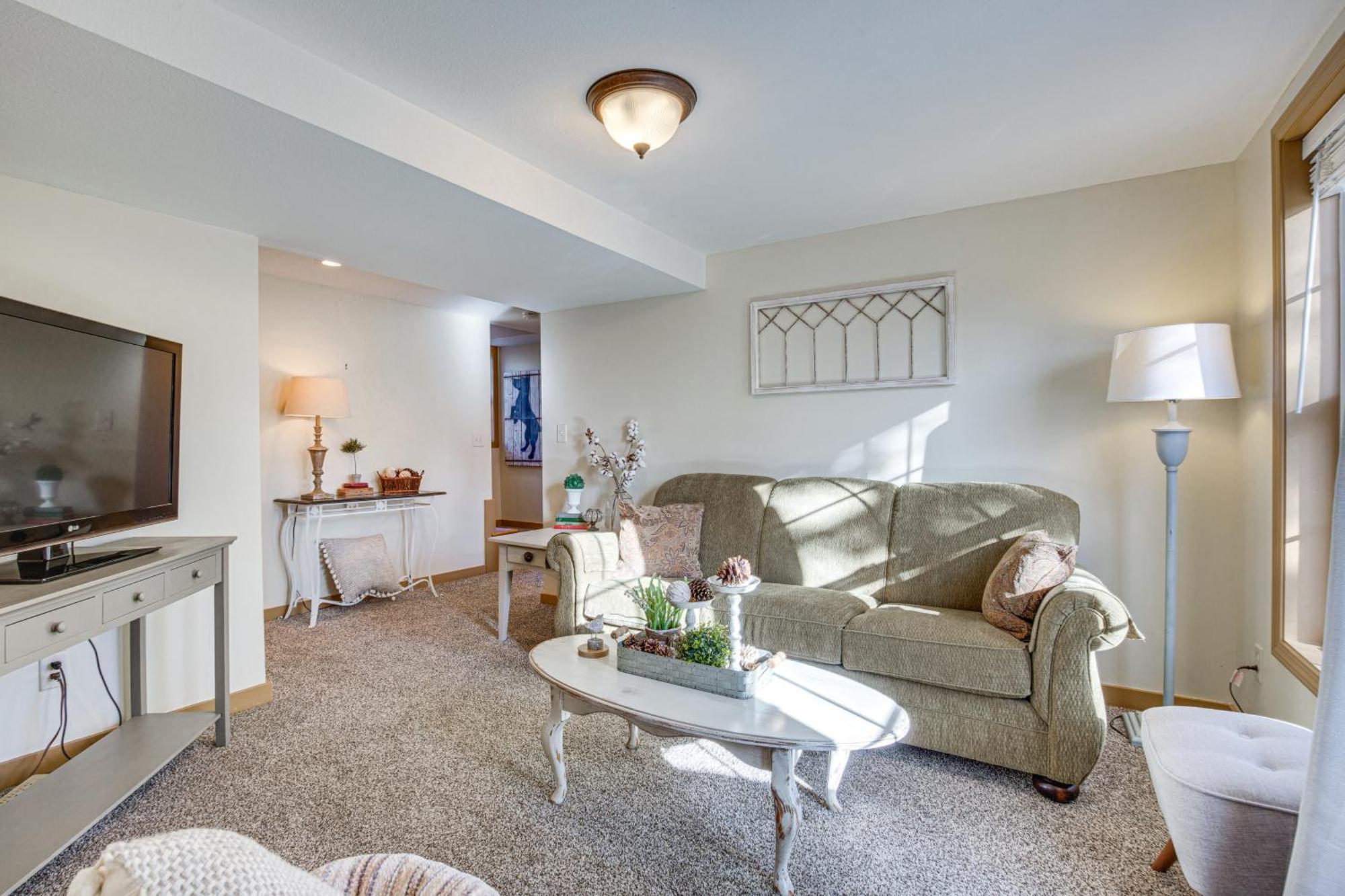 Villa Cozy Liberty Getaway With Fire Pit And Patio! Exterior foto