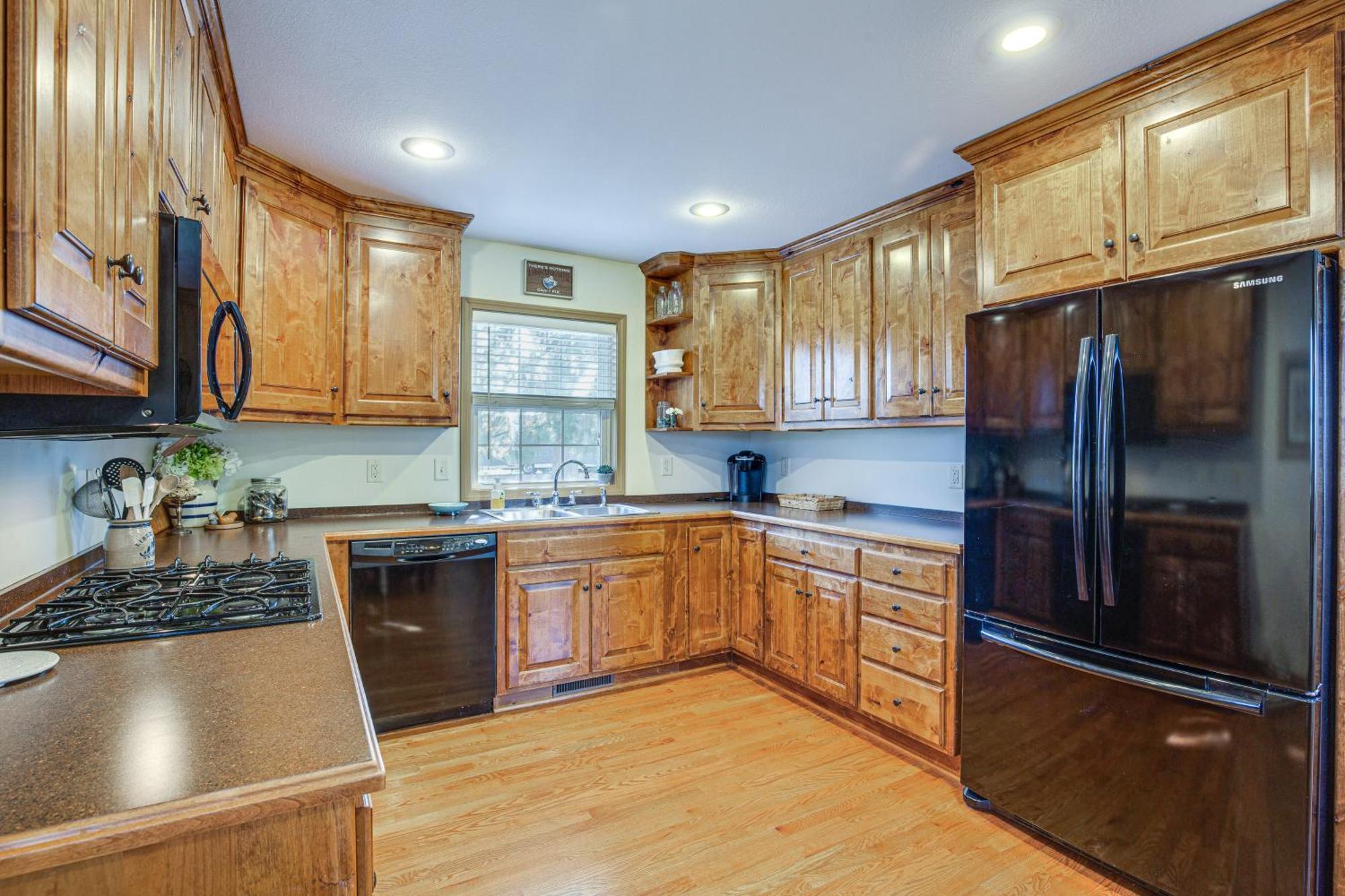 Villa Cozy Liberty Getaway With Fire Pit And Patio! Exterior foto